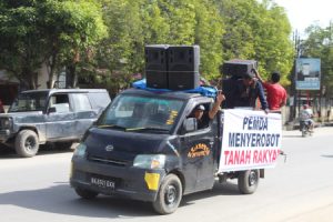 Turunan Muliaraja Napitupulu Balige Demo,Tuding Pemkab Toba Rampok Tanah Golat