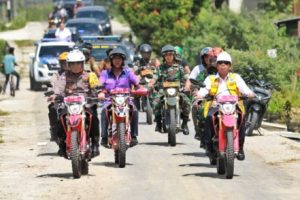 Bupati Simalungun Radiapoh Hasiholan Sinaga SH Bersama Forkopimda Tinjau Pembangunan Jalan Penghubung Dua Kecamatan